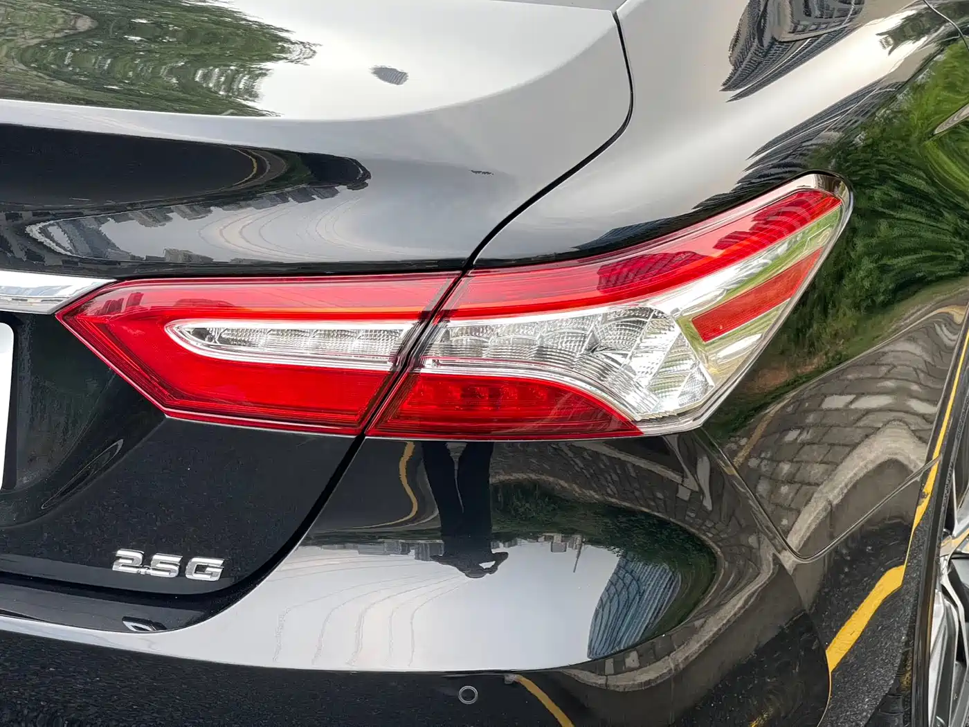 Toyota Camry 2021 2.5G Luxury Edition фото 13