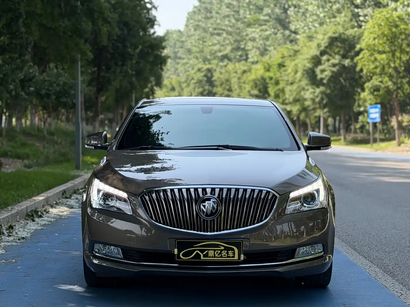 Buick LaCrosse 2013 2.4L SIDI Elite Comfort фото 2