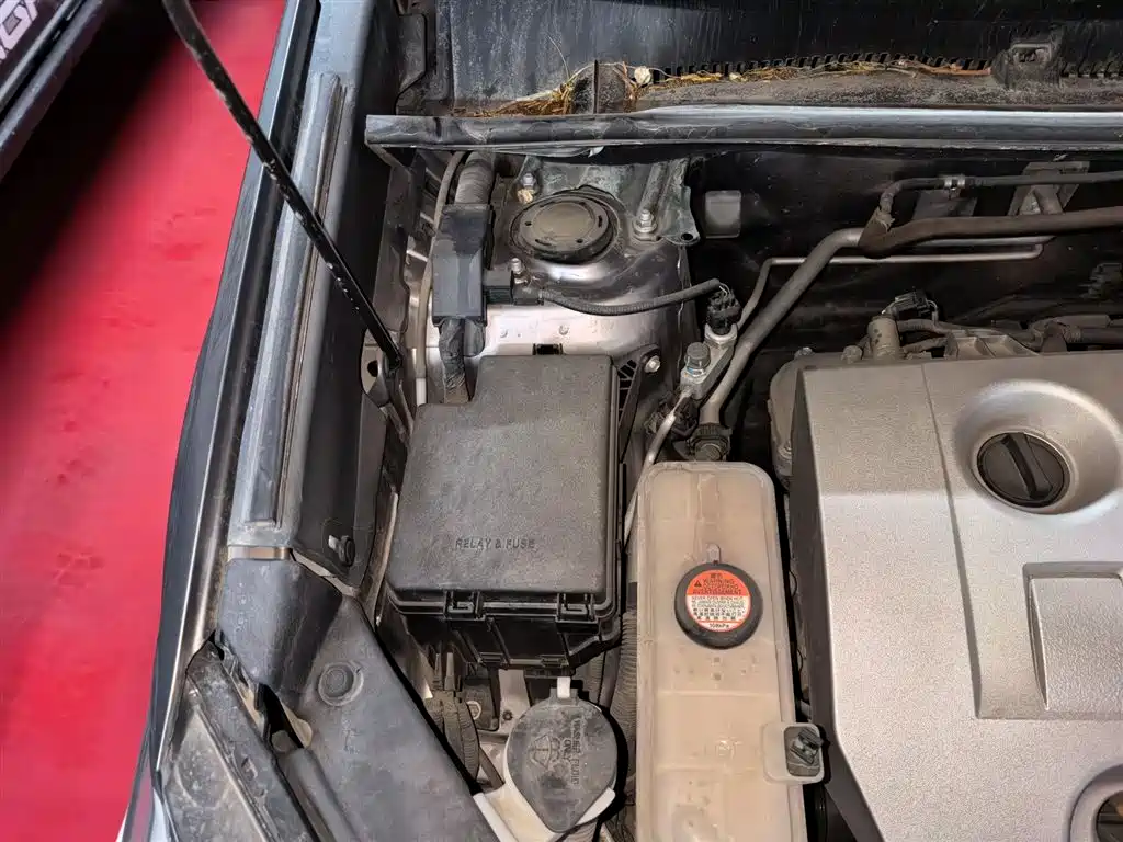 Toyota RAV4 Rongfang 2016 2.0L CVT 2WD Comfort (China V) фото 22