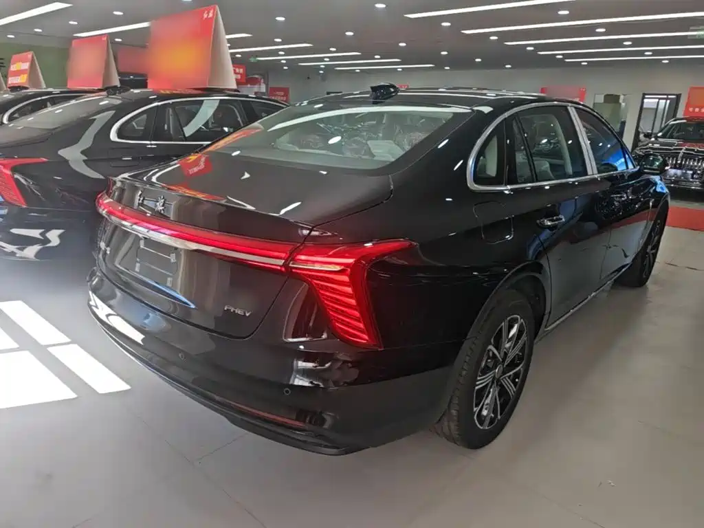 Hongqi H5 PHEV 2026 2025 130 Super Hybrid Edition