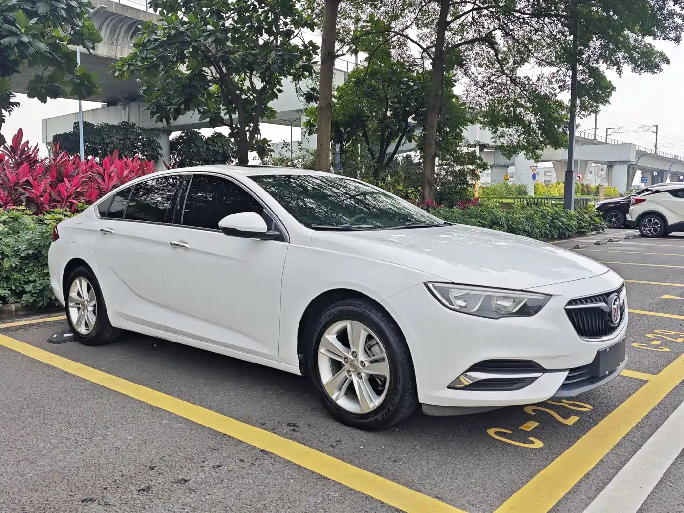 Buick Regal 2017 20T Elite Type фото 3