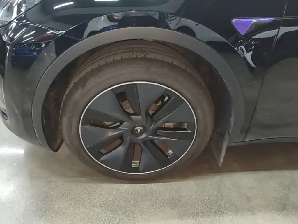 Фото 23 - Tesla Model Y