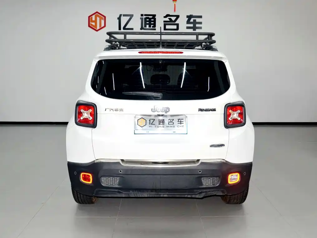 Jeep Renegade 2019 2018 Connected Large Screen Edition 180T Automatic Power