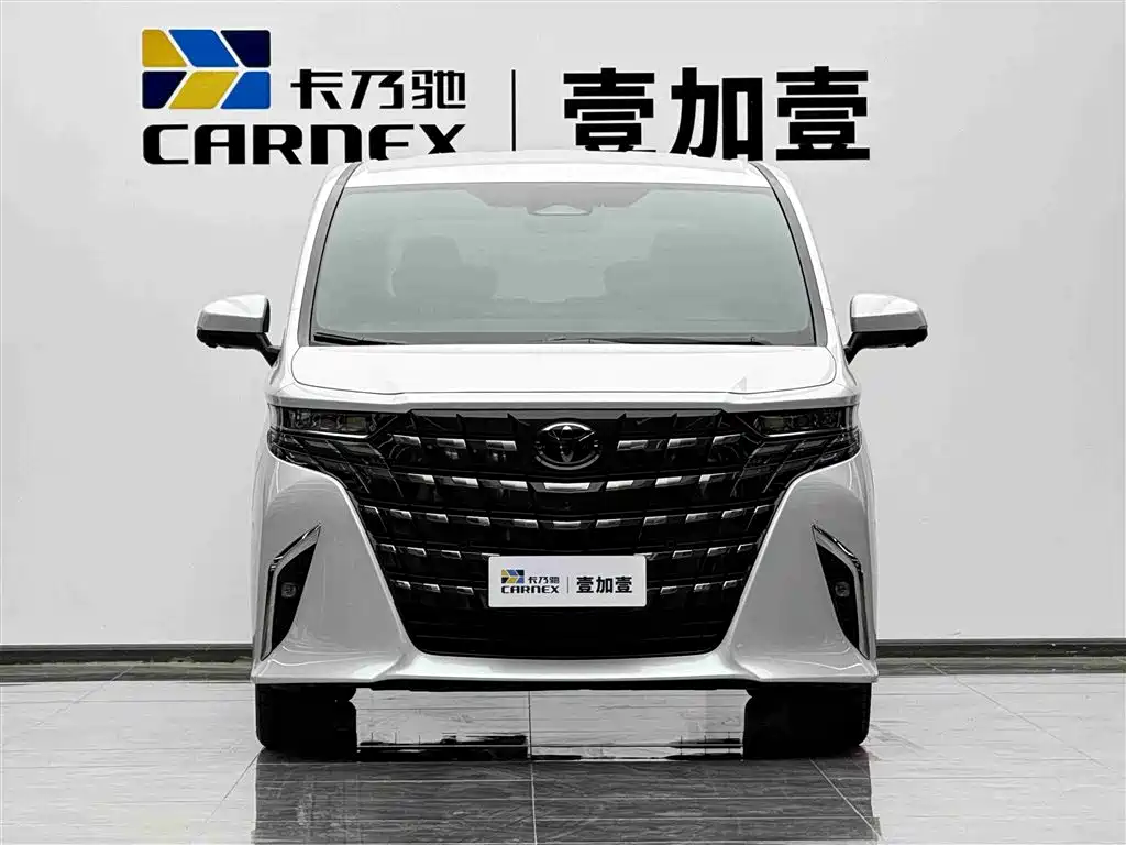 Toyota Alphard 2024 Hybrid 2.5L Ultimate Enjoyment Edition фото 2