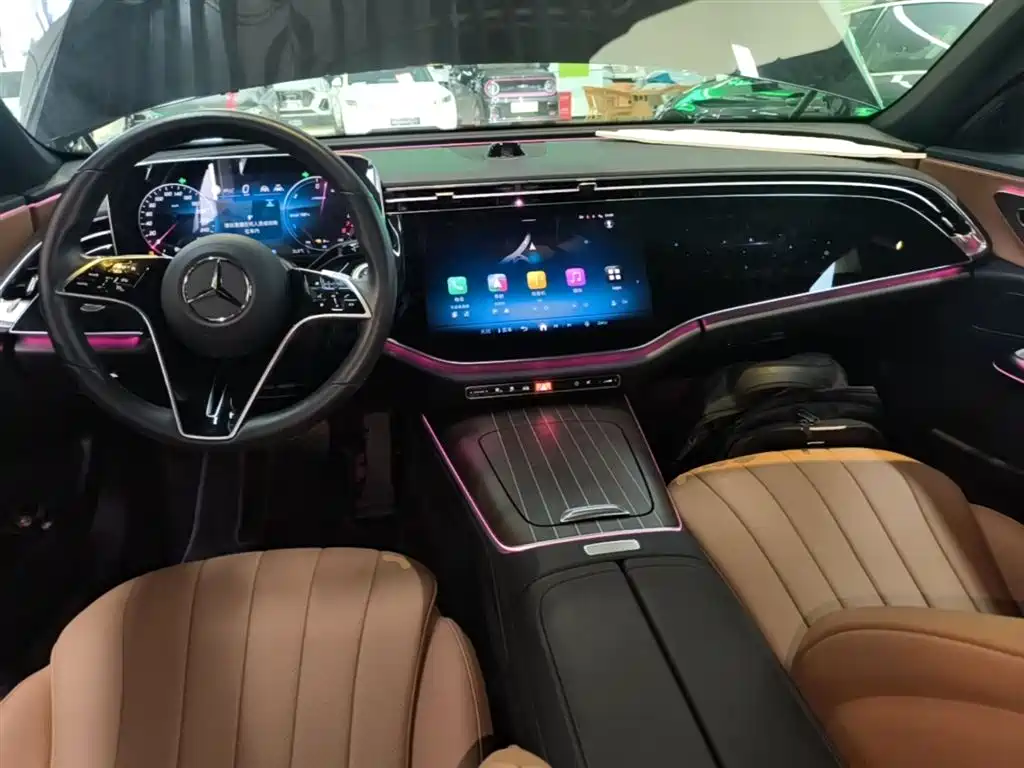 Mercedes-Benz E-Class New Energy 2024 E 350 e L Plug-in Hybrid Sedan фото 10