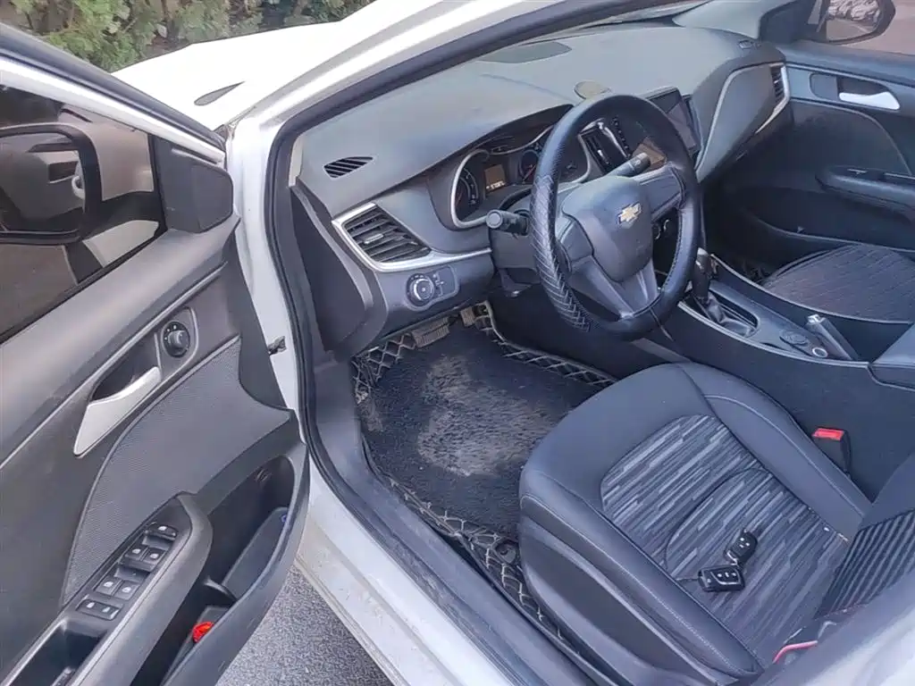 Chevrolet Cavalier 2019 320 Auto Sunroof Enjoyment Edition фото 16