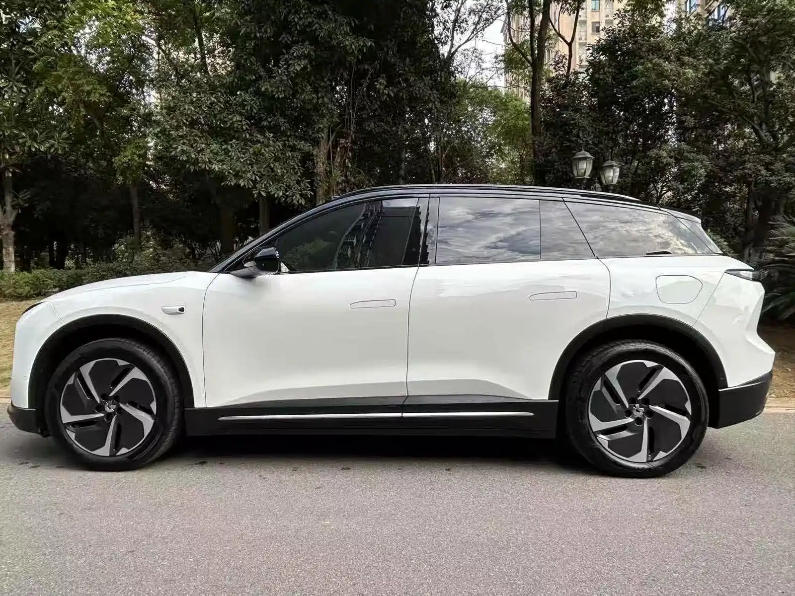 Фото 6 - NIO ES6