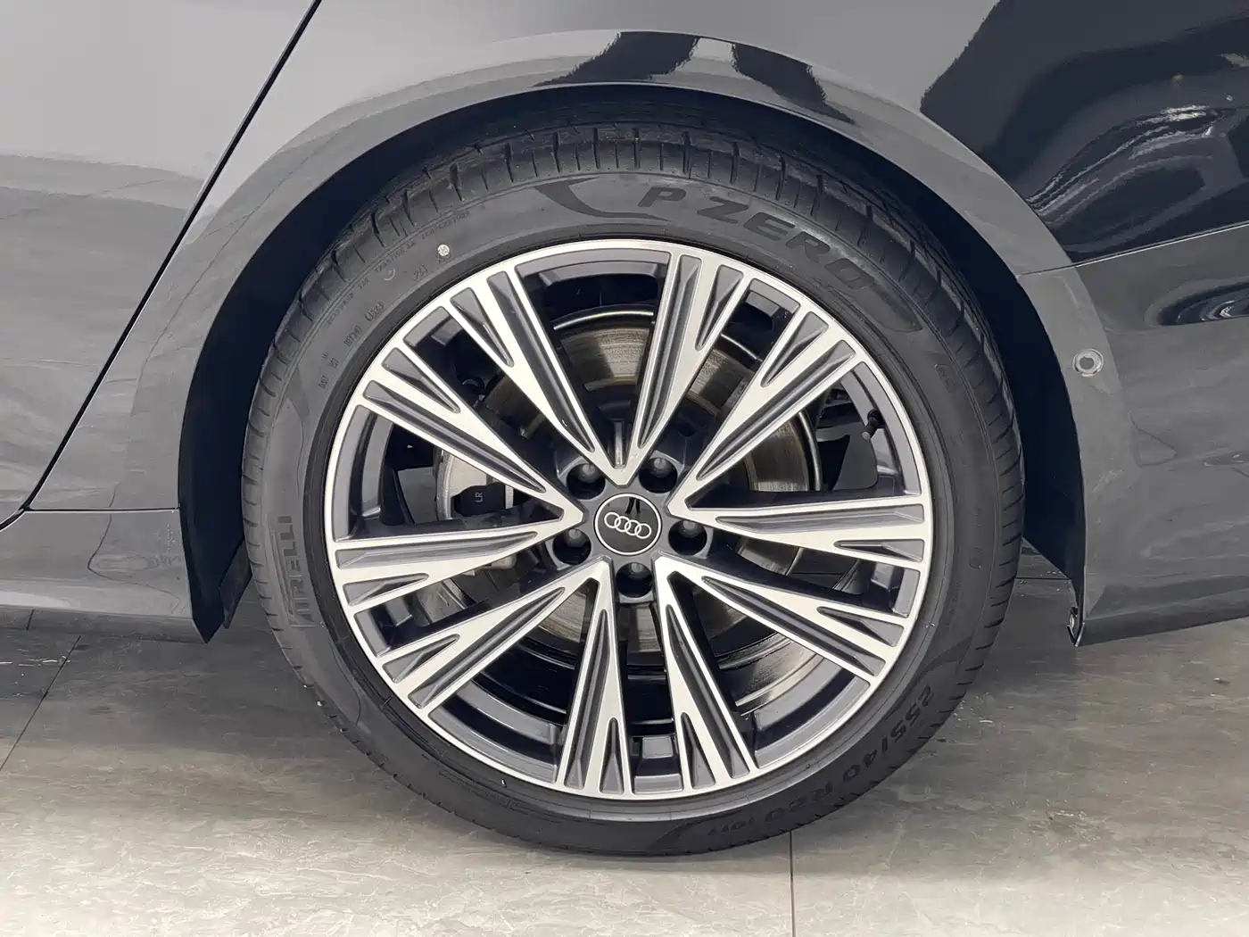Audi A6L 2025 45 TFSI Premium Sport фото 19