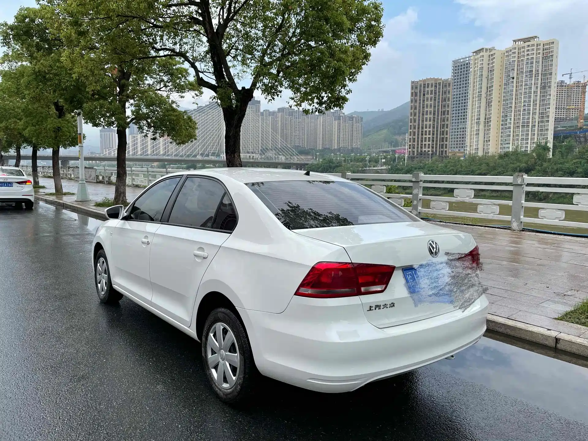 Photo 3 - Volkswagen Santana