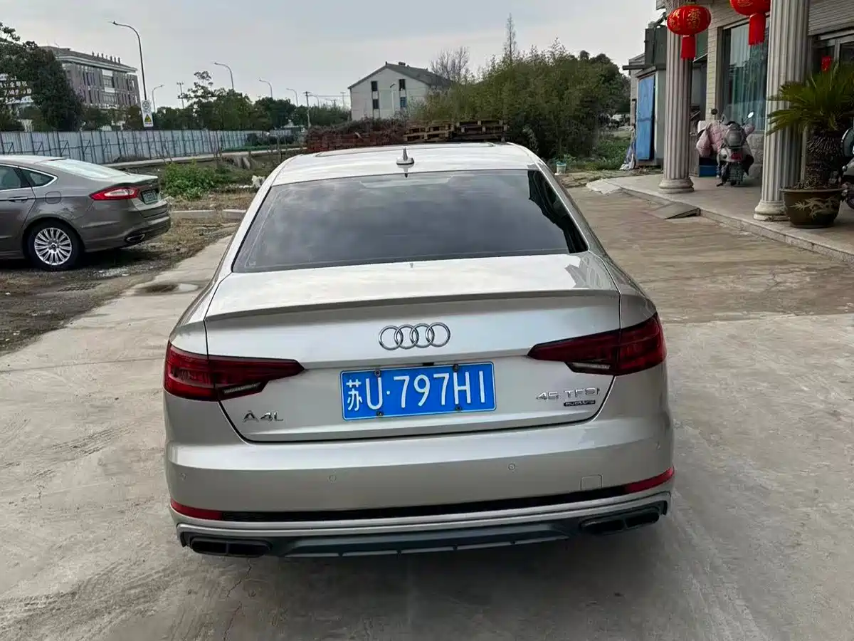 Audi A4L 2019 45 TFSI quattro Personality Sport (China VI) фото 5