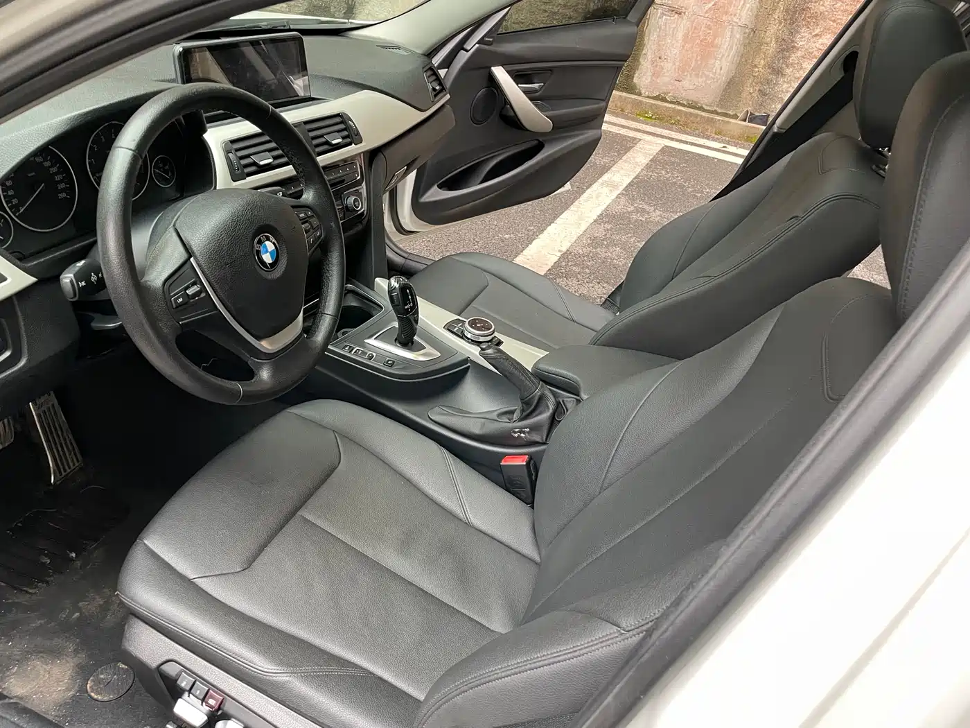 BMW 3 Series 2016 320Li Fashion Model фото 12