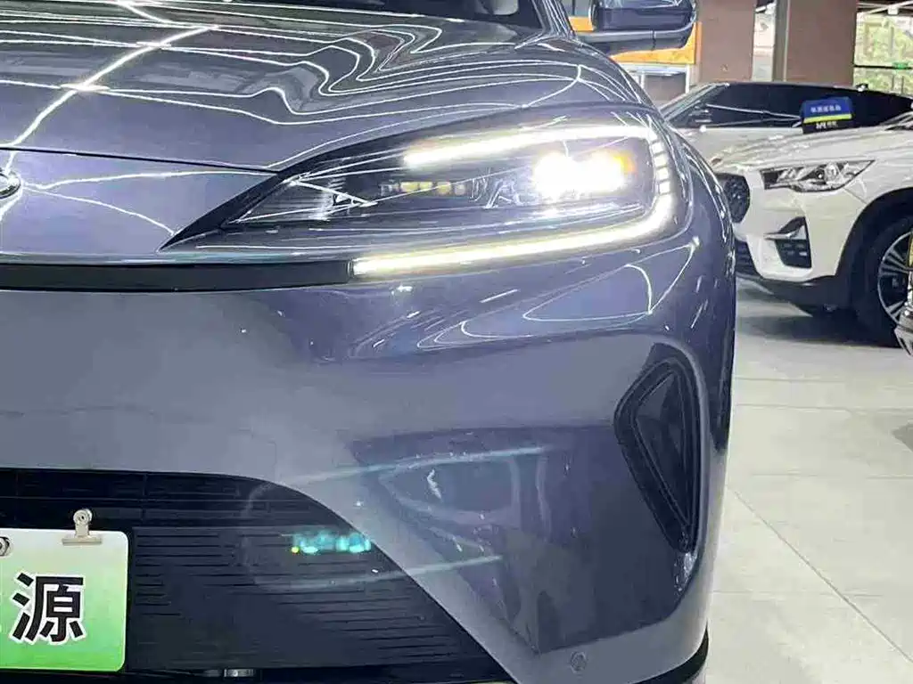 BYD Hai Shi 07 DM-i 2025 150 Pilot+ Edition фото 26