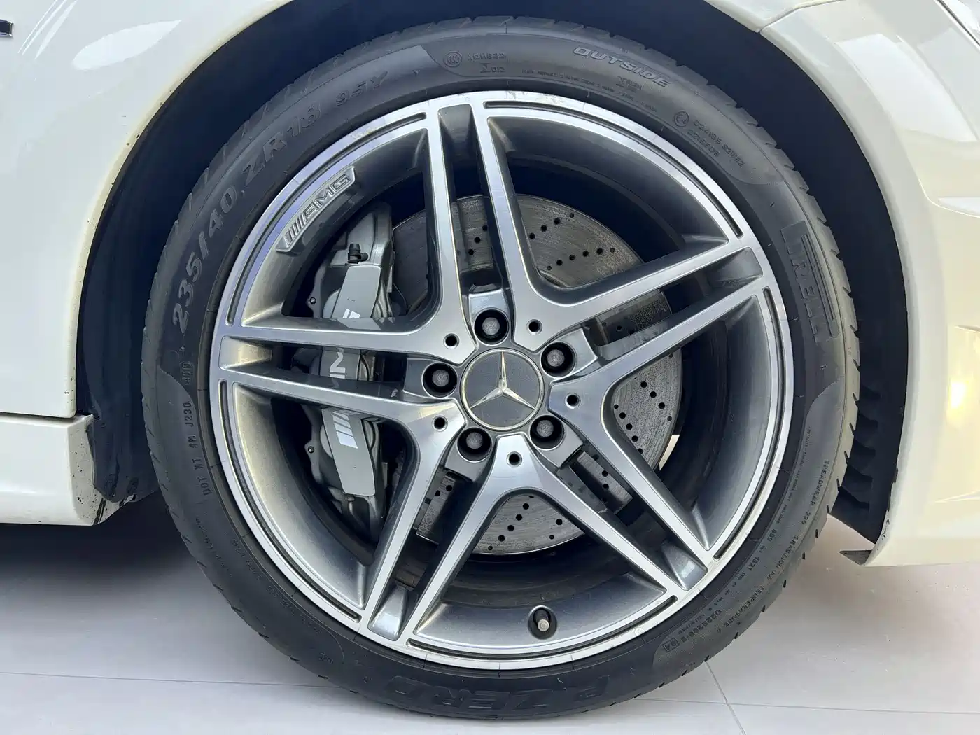 Mercedes-Benz C-Class AMG 2012 AMG C 63 Coupe Dynamic фото 28