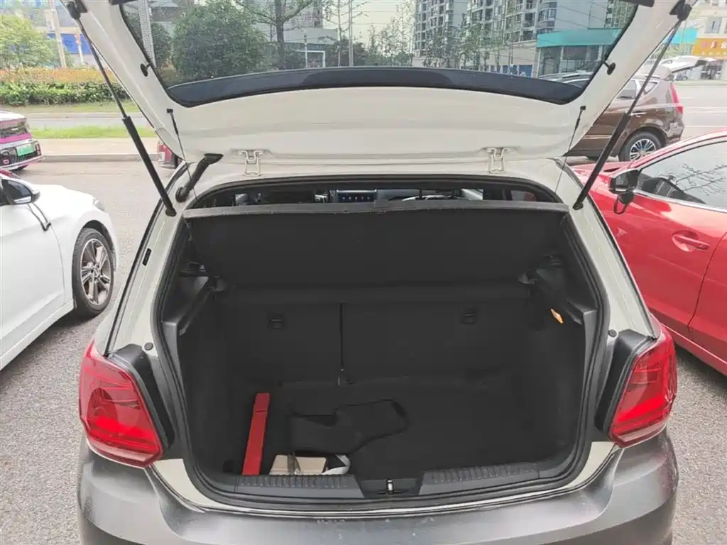 Volkswagen Polo 2015 Model 1.4TSI GTI фото 19