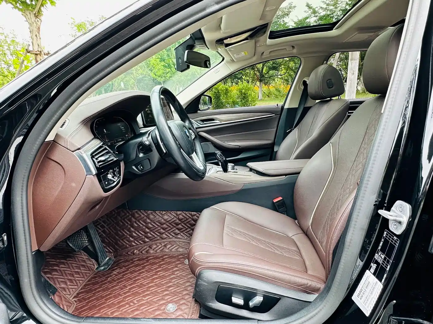 BMW 5 Series 2021 530Li Leading Luxury Package фото 8