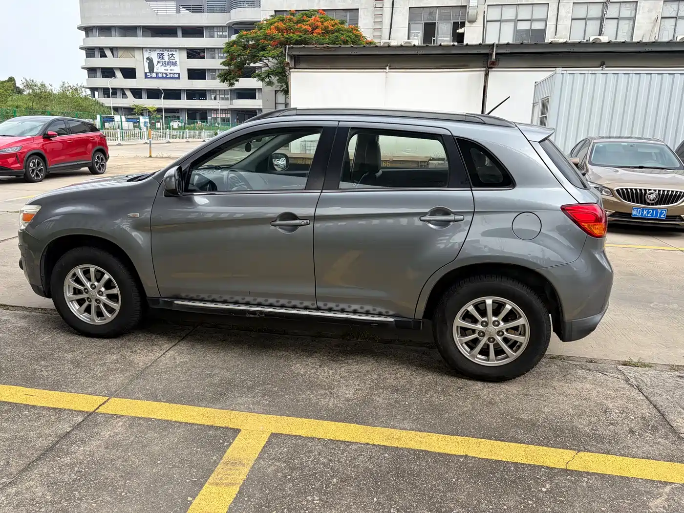 Mitsubishi ASX 2013 2.0L CVT 2WD Luxury фото 5