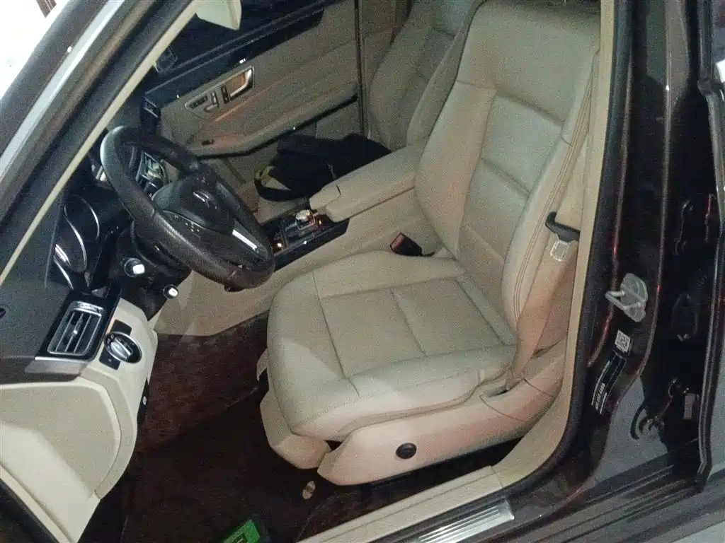 Mercedes-Benz E-Class 2014 Facelift E 260 L Sport фото 15