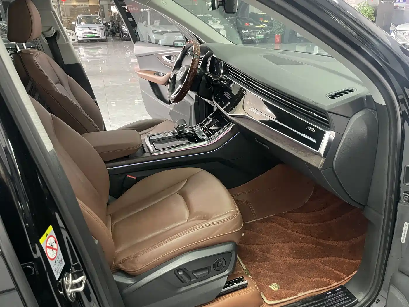 Audi Q7 2021 45 TFSI quattro S line Sport фото 17