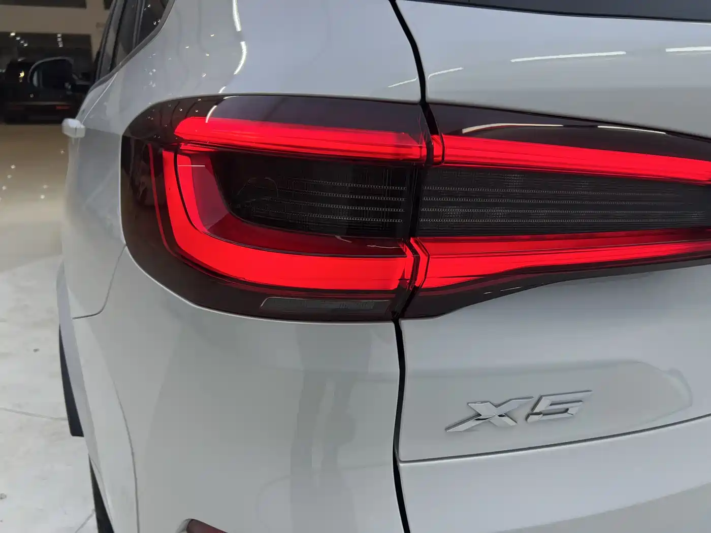 BMW X5 (Import) 2019 xDrive40i M Sport Package фото 17
