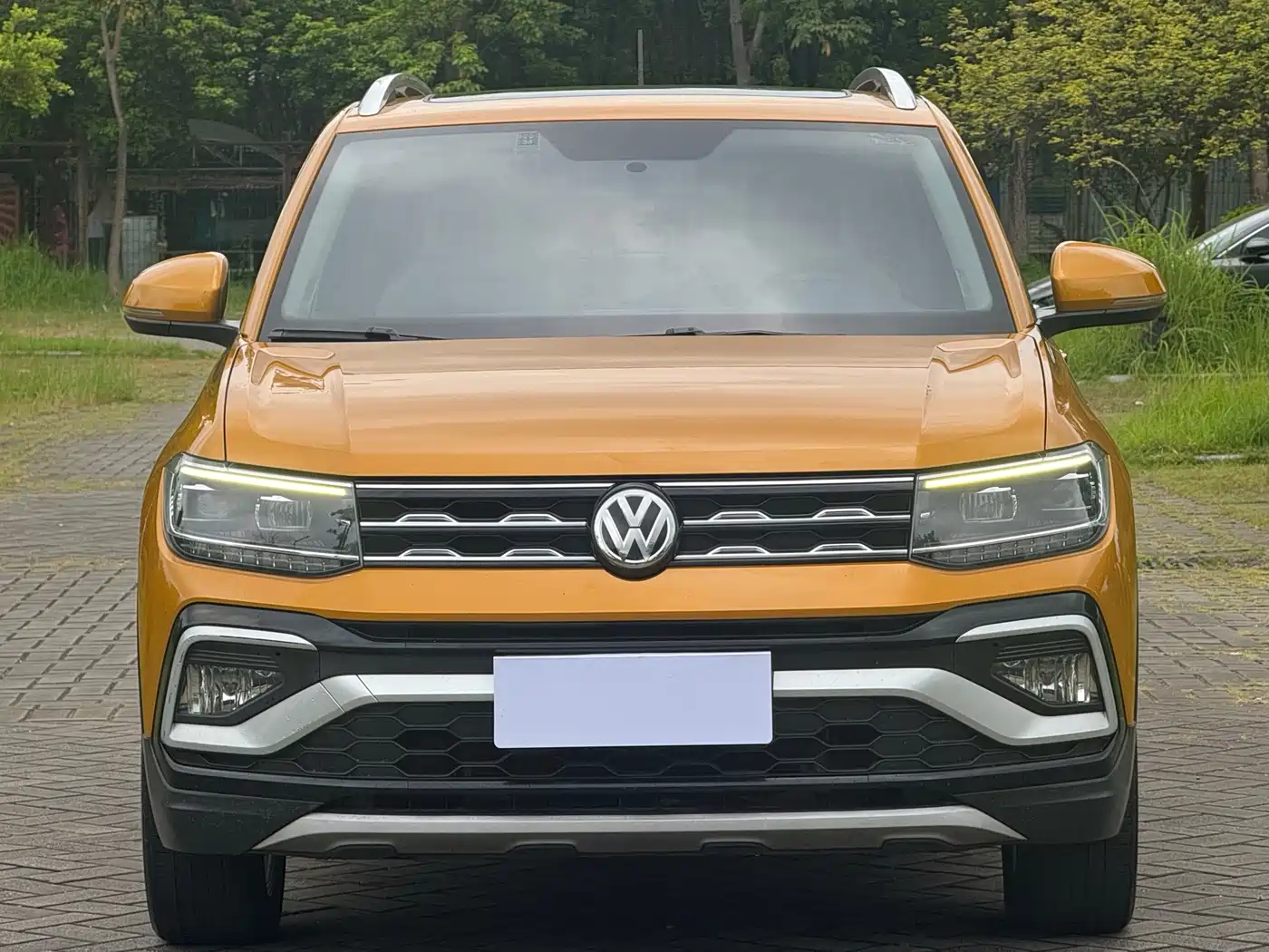 Фото 2 - Volkswagen T-Cross