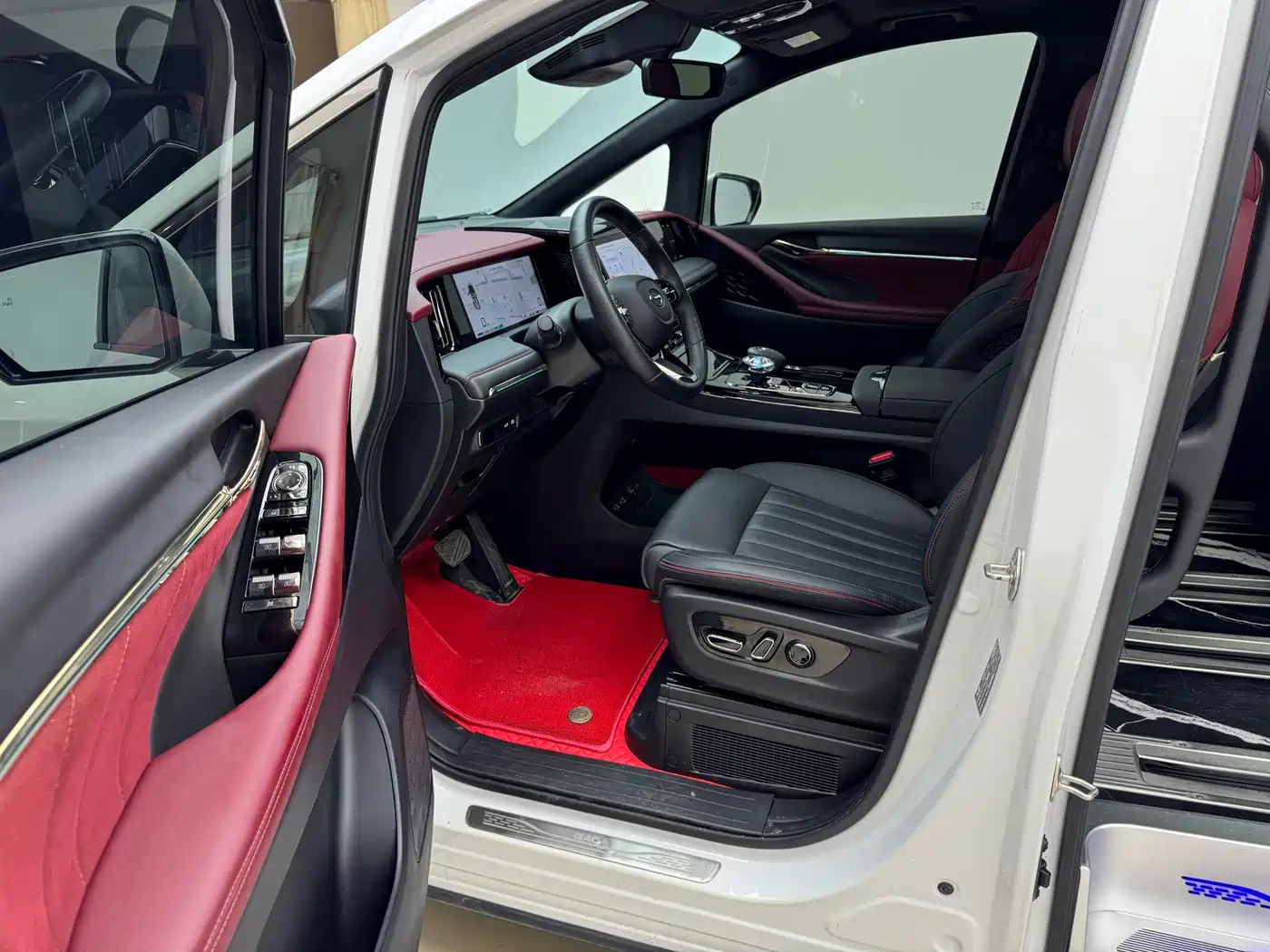GAC Trumpchi Trumpchi M8 2023 Model Master Series Hybrid Ultimate Edition фото 10