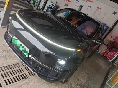 Li Auto L9