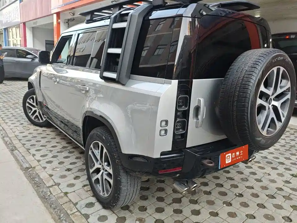 Land Rover Defender 2021 110 P400 X фото 7