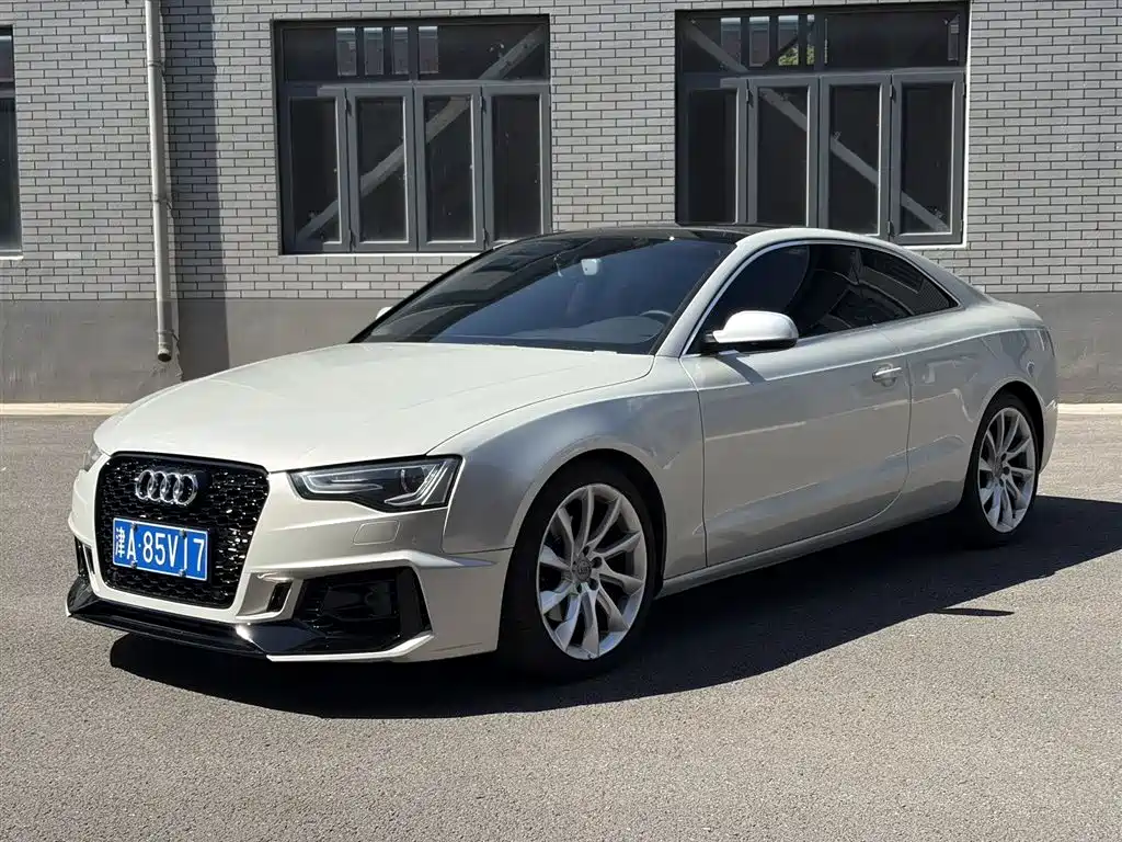 Audi A5 (Import) 2013 Coupe 40 TFSI quattro Style Edition