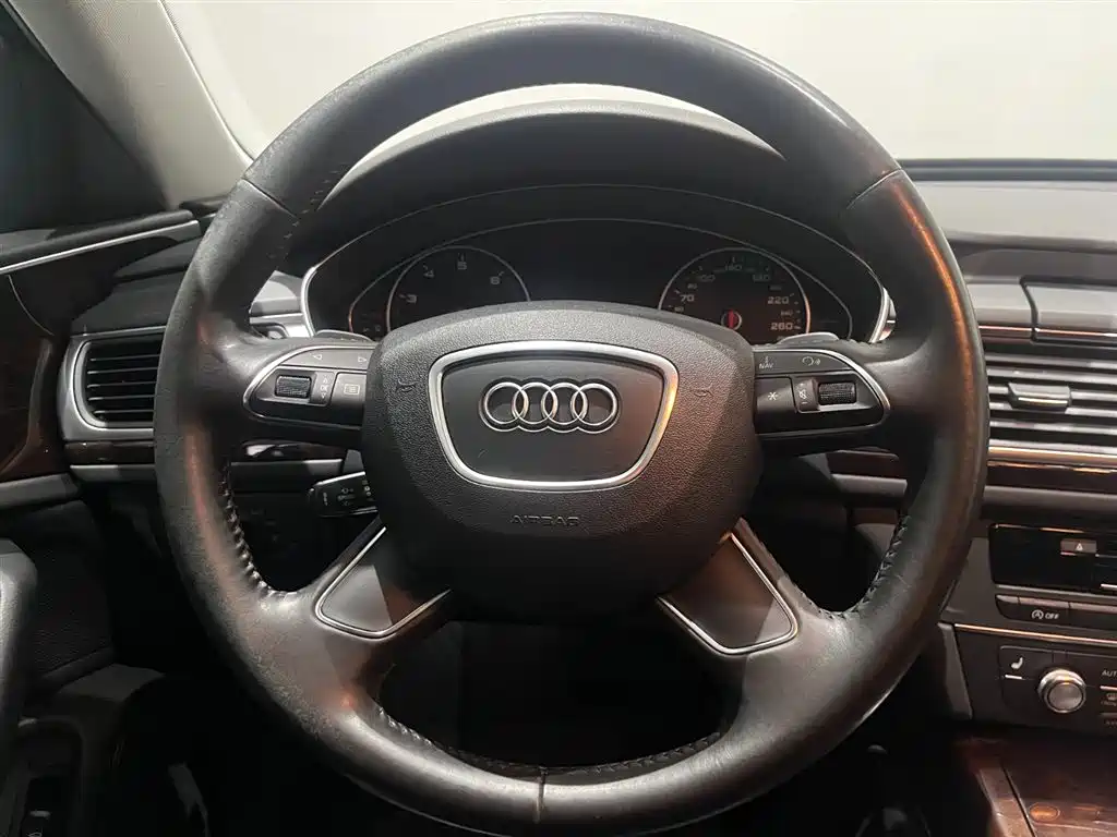 Audi A6L 2015 30 FSI Millionth Anniversary Comfort Enjoyment Type фото 11
