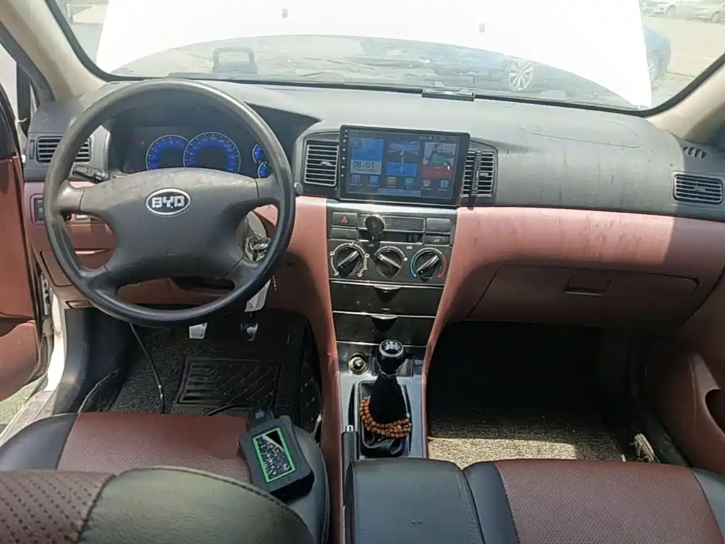 BYD F3 2012 Energy-saving Edition 1.5L Manual Comfort фото 10