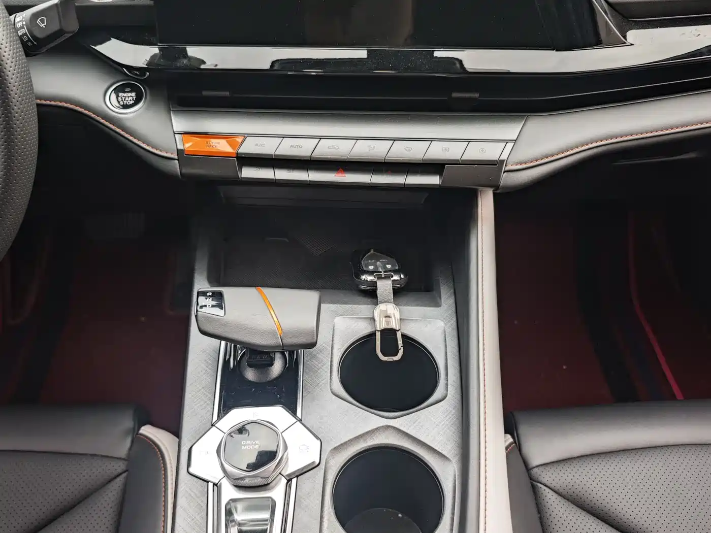 CHANGAN UNI-V