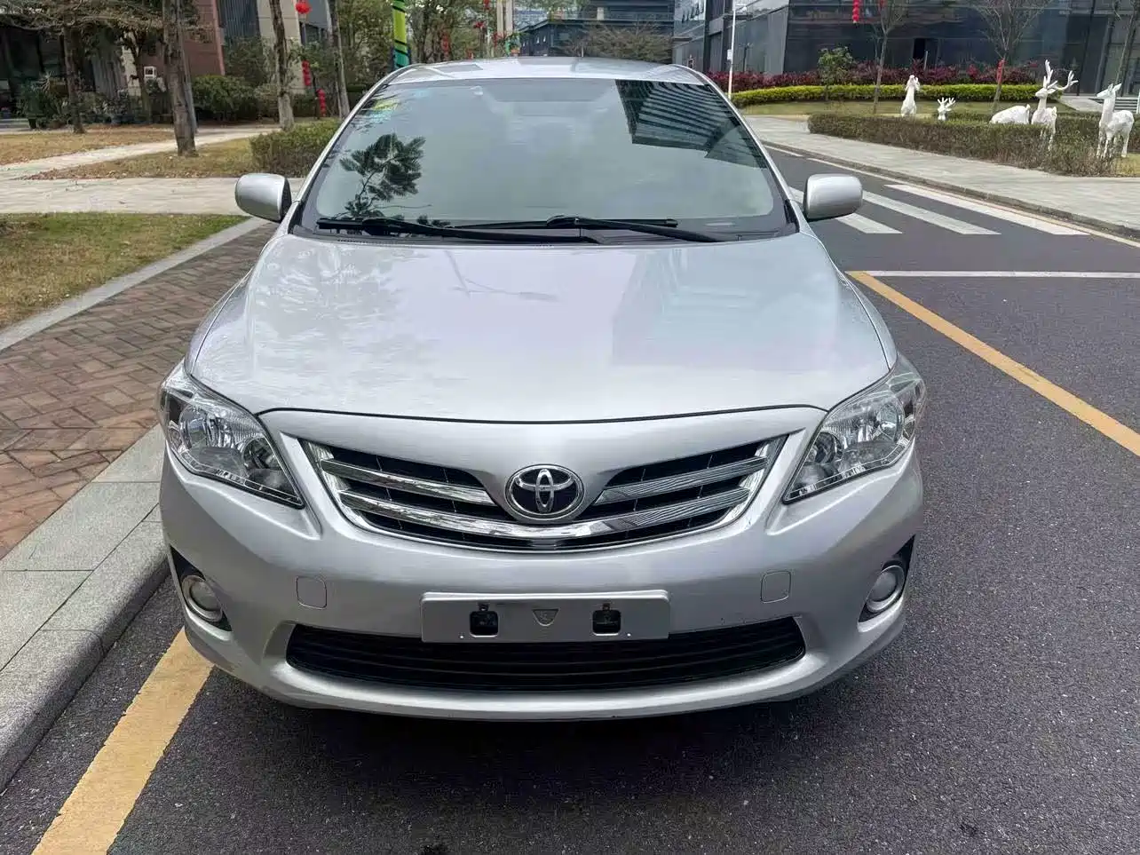 Toyota Corolla 2012 Styling Edition 1.6L Manual GL фото 2