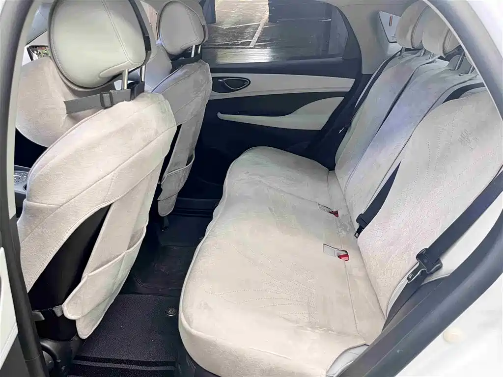 BYD Hai Bao 05 DM-i 2025 DM-i Smart Drive Edition 55KM Luxury фото 6