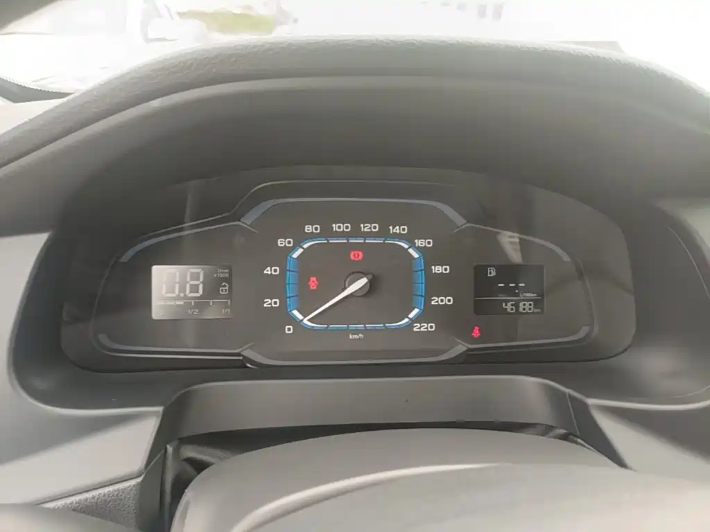 Roewe 360 2017 2017 1.5L Manual Luxury Edition