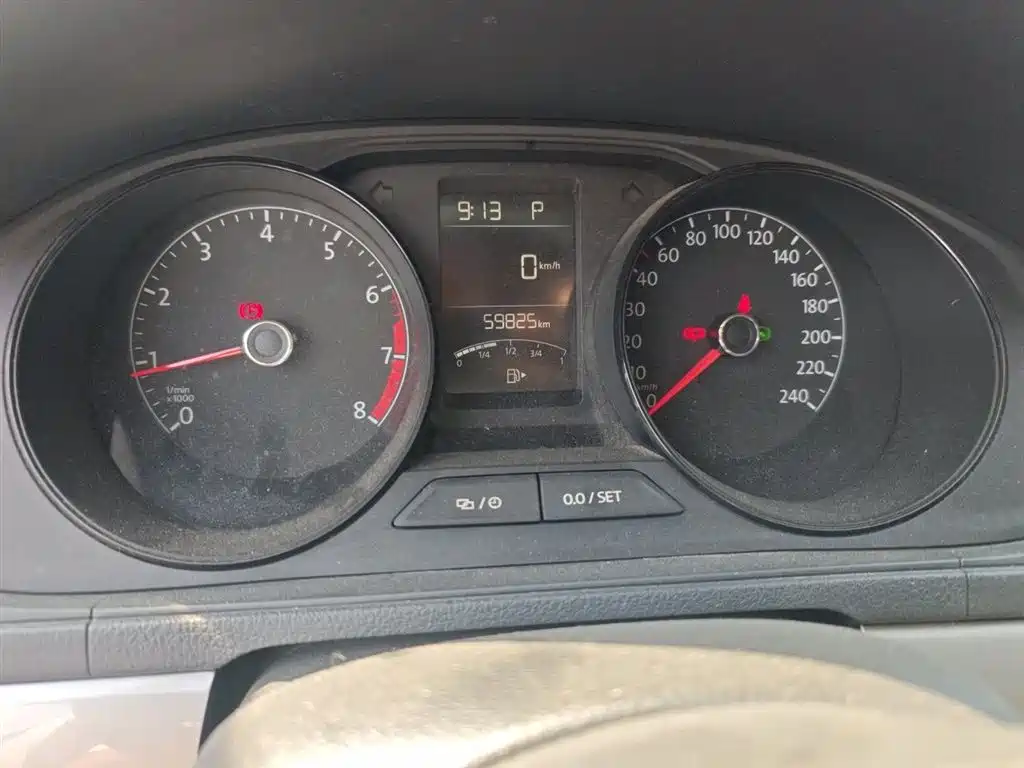 Volkswagen Lavida 2018 Classic 1.5L Automatic Trend China VI фото 7