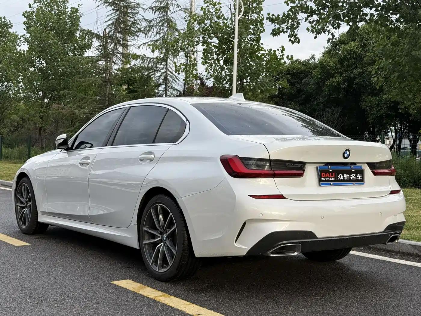 BMW 3 Series 2022 325Li M Sport Package фото 12