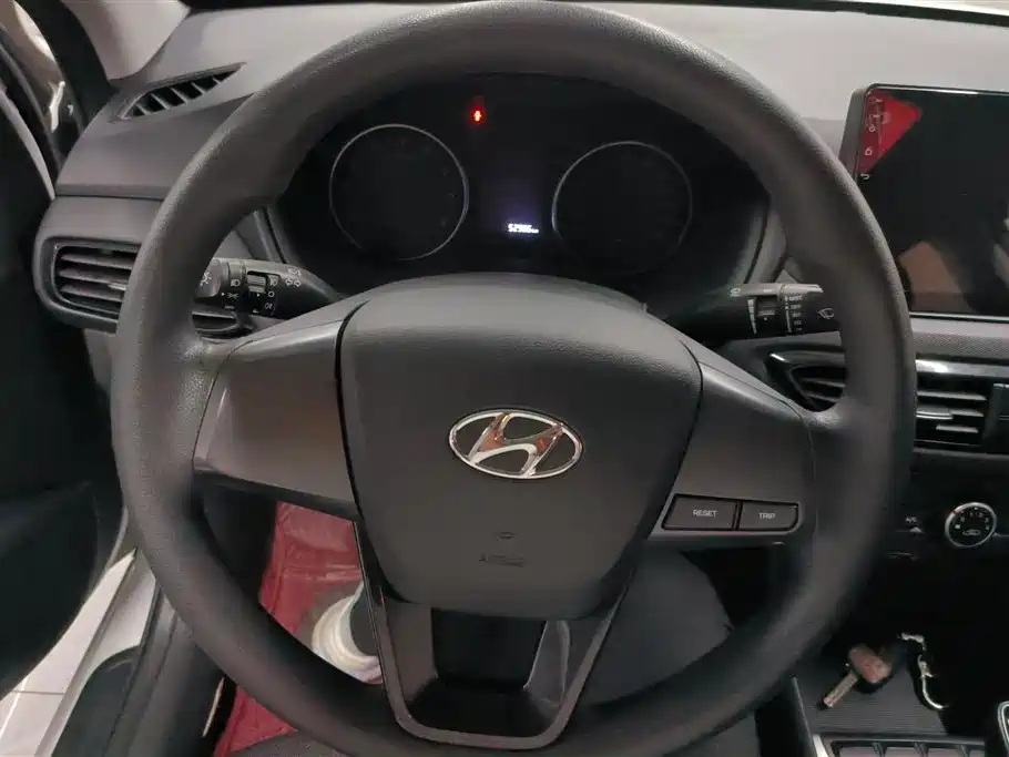 Hyundai Elantra 2018 1.6L Auto Joy GL (China V) фото 15