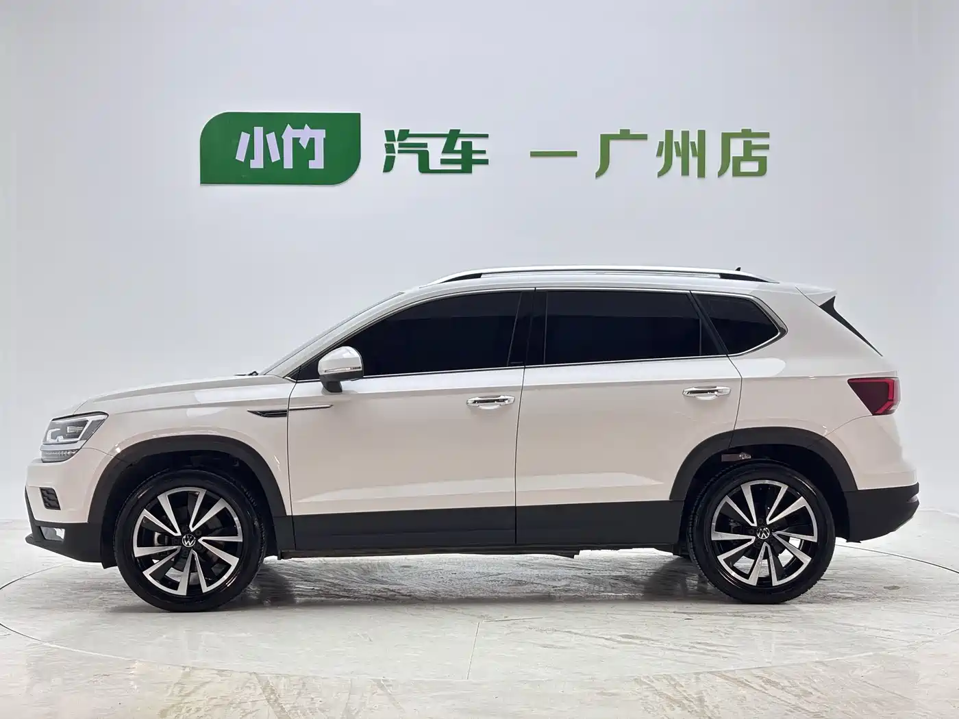 Volkswagen Tharu, миниатюра 7