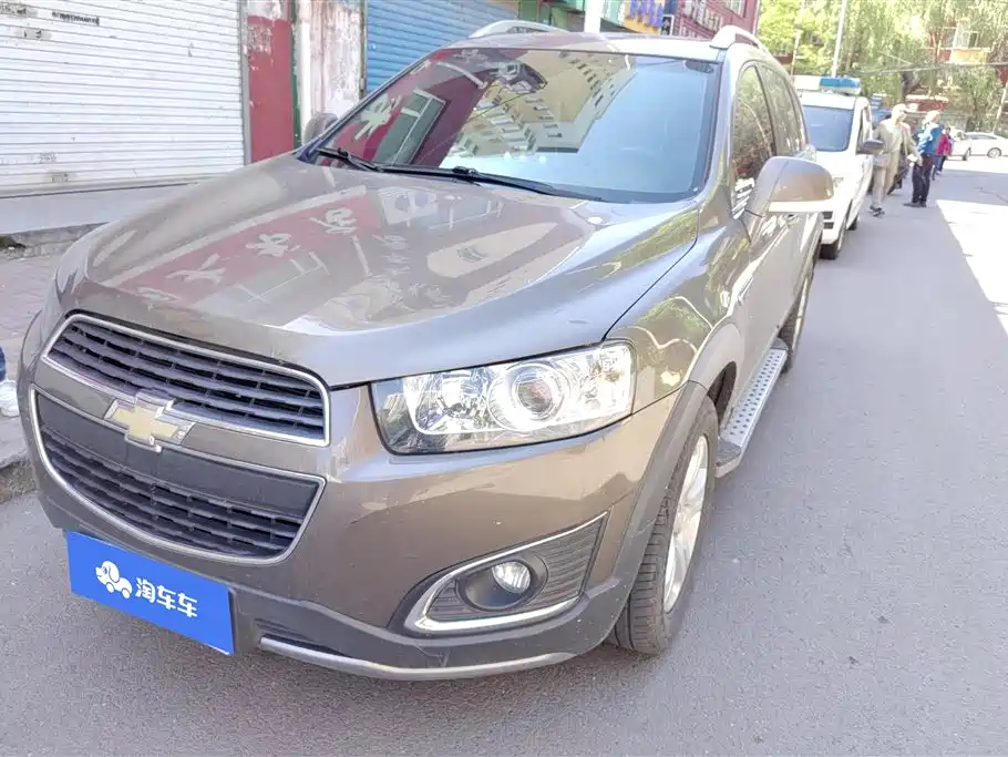 Chevrolet Captiva 2015 2.4L 2WD Urban Edition 5-seater