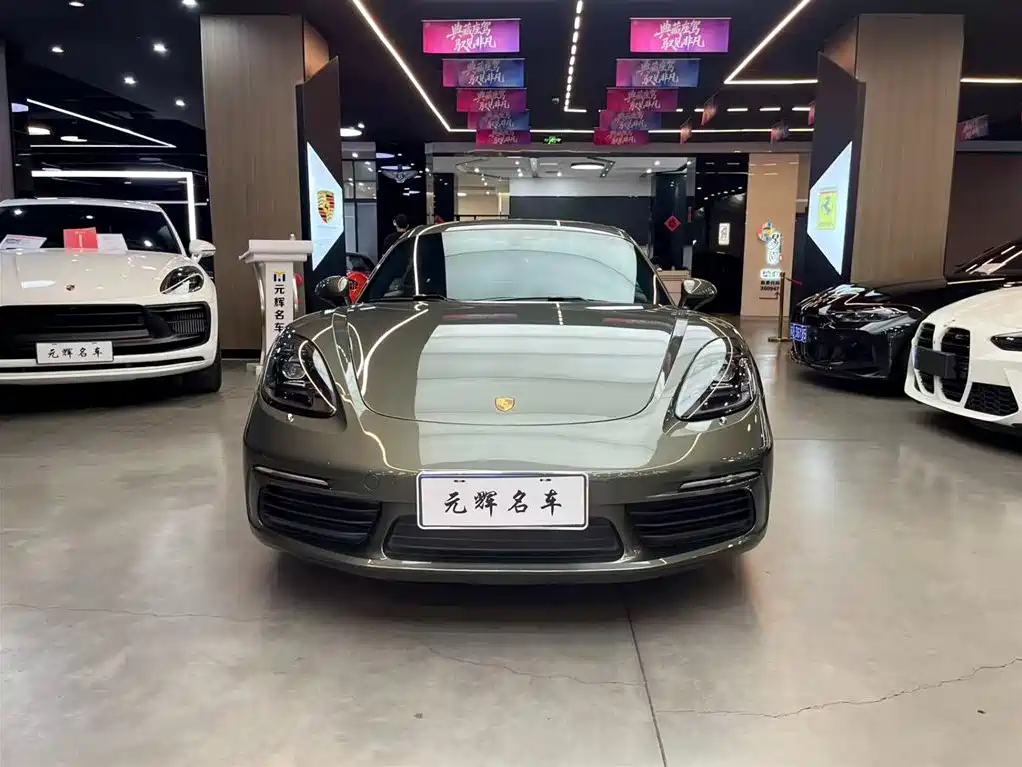 Porsche 718 2022 Cayman 2.0T фото 2