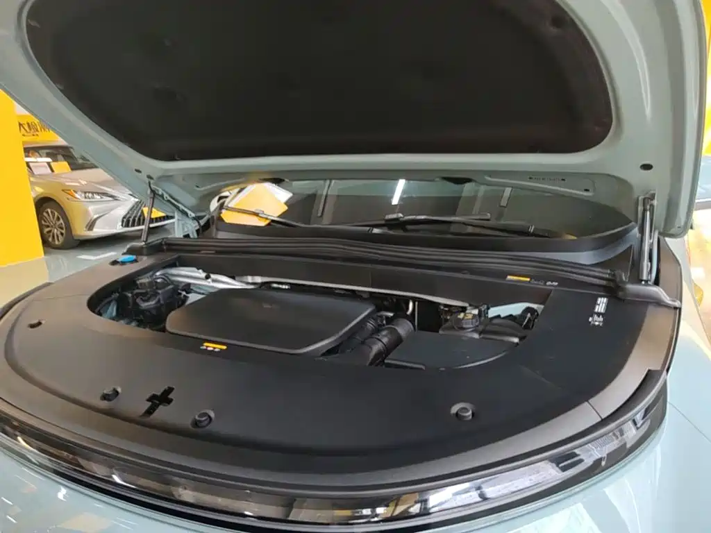 Li Auto L6 2025 2025 Max Smart Renewal Edition