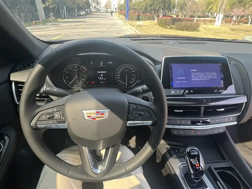 CADILLAC CT5
