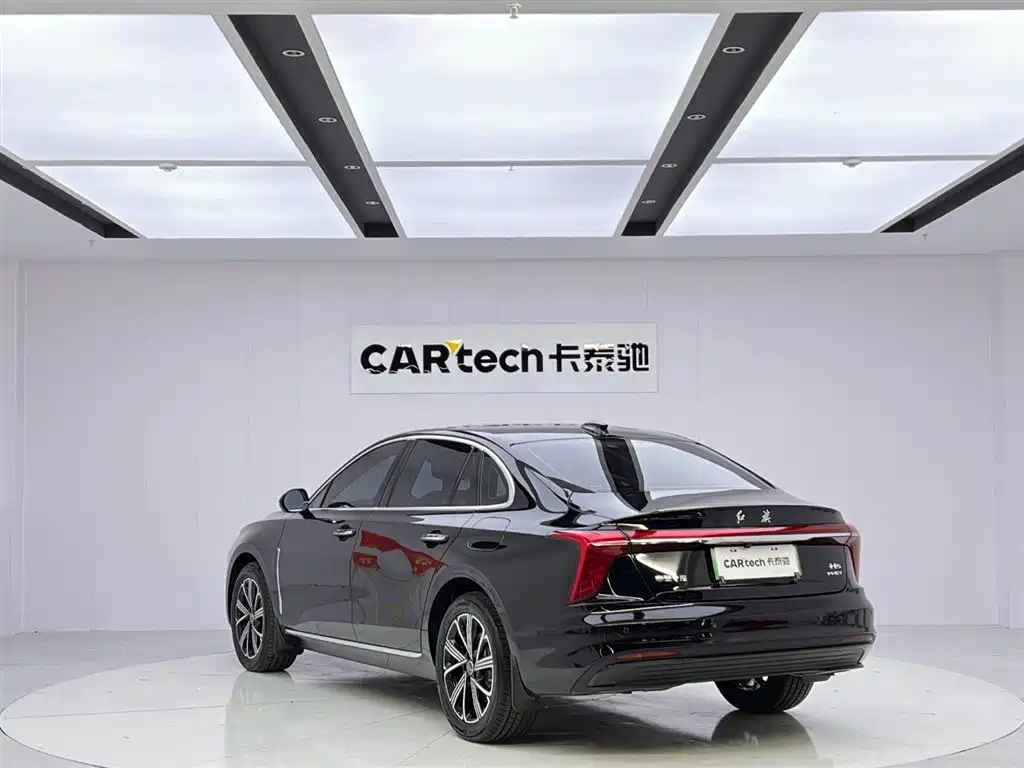 Hongqi H5 PHEV 2025 170 Super Hybrid Edition фото 3