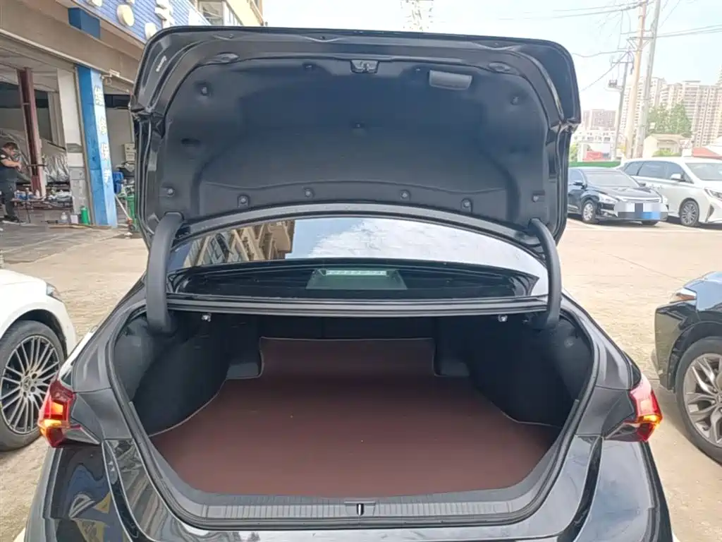 Toyota Avalon 2024 Hybrid 2.0L Luxury Edition фото 19