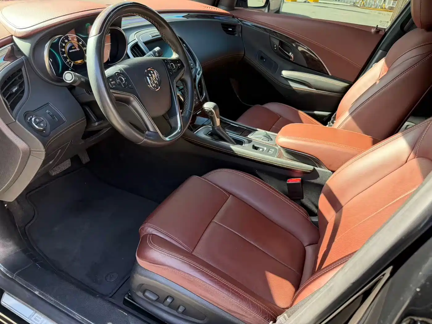 Buick LaCrosse 2013 2.4L SIDI Luxury Comfort фото 4