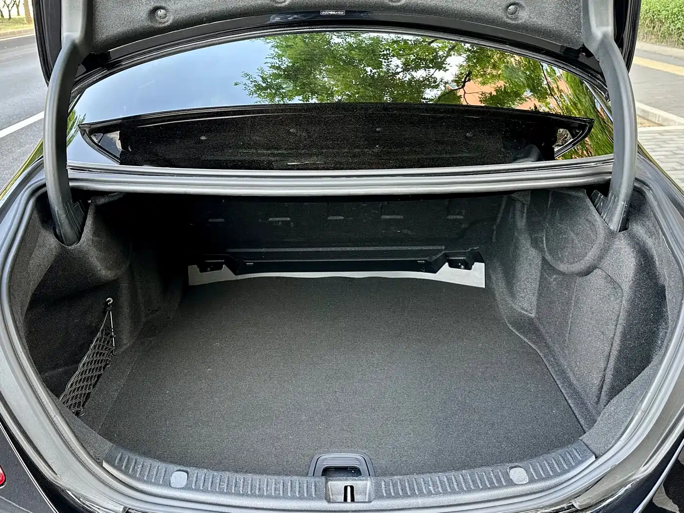 Mercedes-Benz E-Class 2020 Model E 260 L Sport фото 14