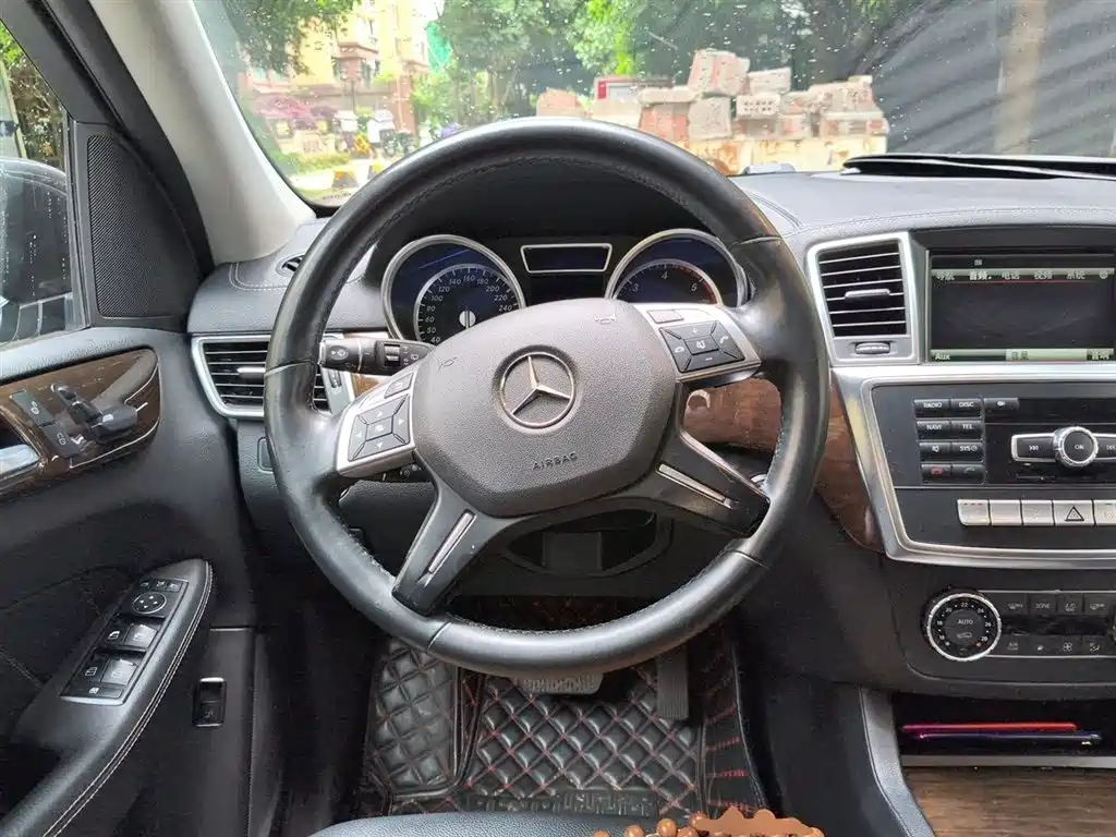 Mercedes-Benz GL-Class 2014 GL 350 CDI 4MATIC фото 6