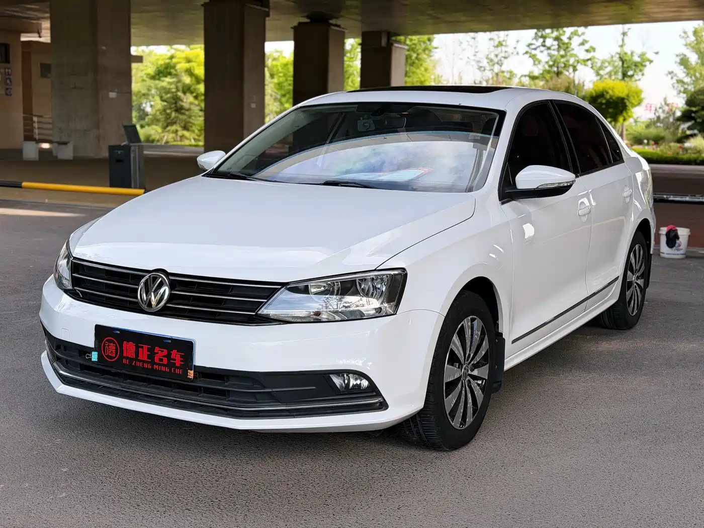 Volkswagen Sagitar 2018 1.6L Automatic Comfort