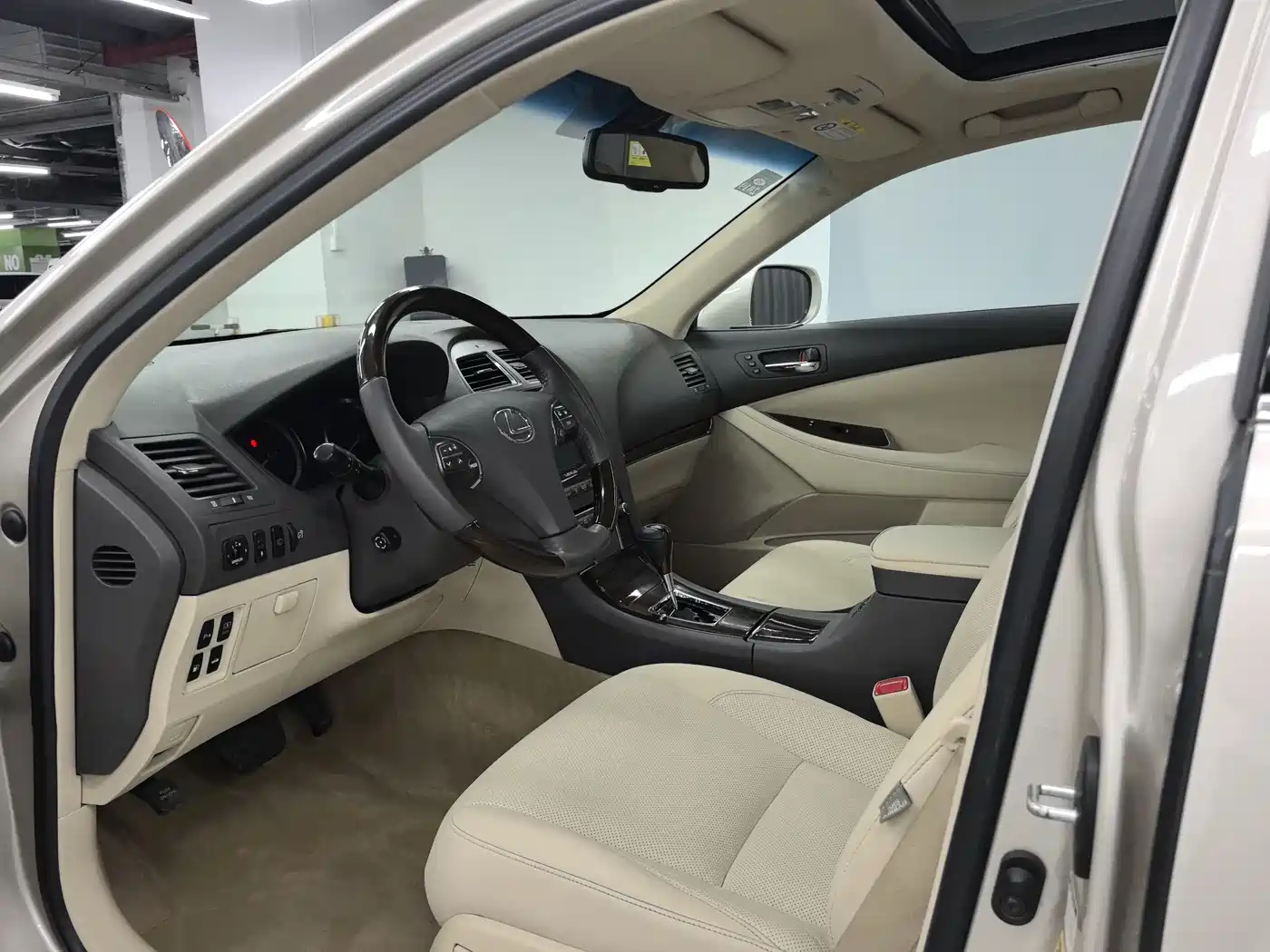 Lexus ES 2010 240 Luxury Edition фото 4