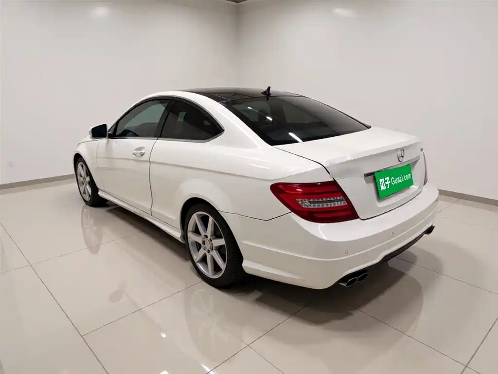 Mercedes-Benz C-Class (Import) 2013 C 180 Coupe фото 4